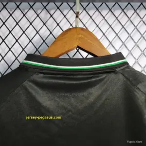 Retro Manchester United Black Third Jersey