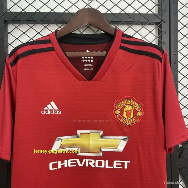 Retro Manchester United Home Jersey