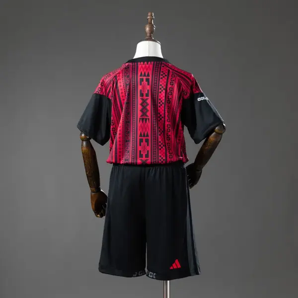 Colo Colo Pre-Match Kids Kit