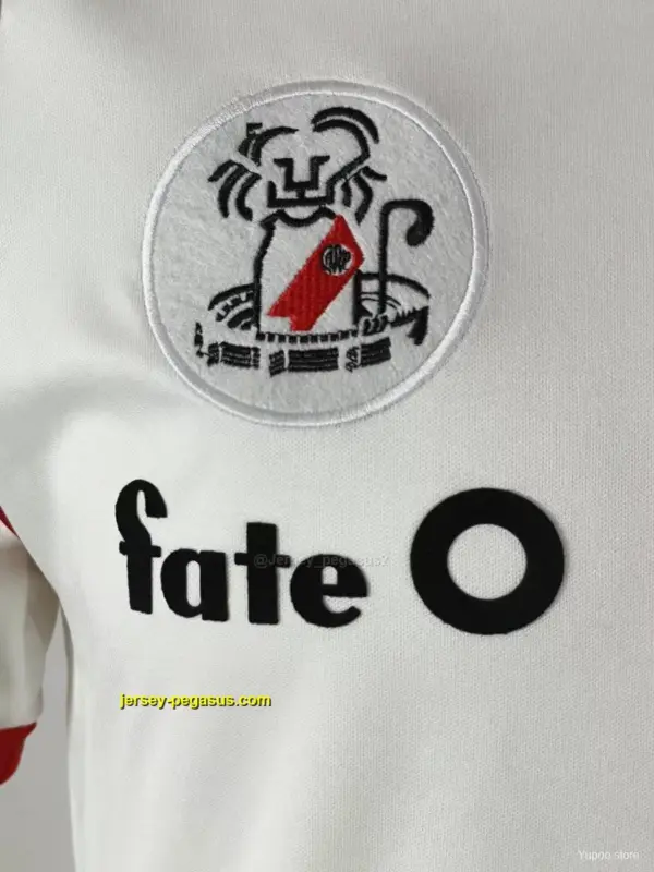 Retro River Plate Third Jersey