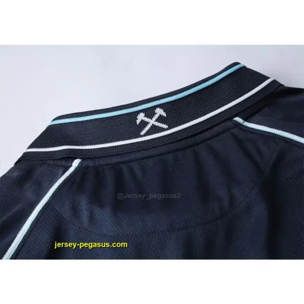 Retro West Ham United Third Jersey