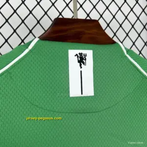 20 Manchester United Green Goalkeeper Long Sleeves Retro Jersey