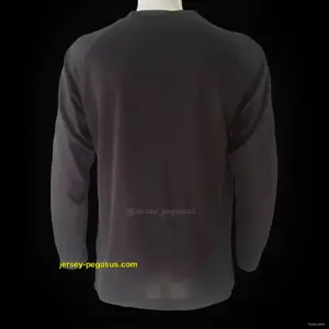 Retro Newcastle United Goalkeeper Black Long Sleeve Jersey