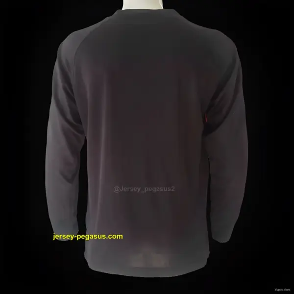 Retro Newcastle United Goalkeeper Black Long Sleeve Jersey