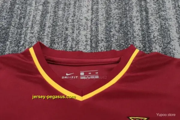 Retro Kids 2000 Portugal Home Jersey