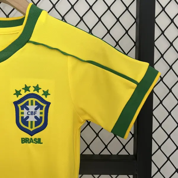 kids Brazil1998 home