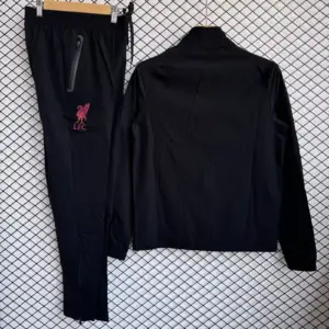 L- black windbreaker jacket+pants