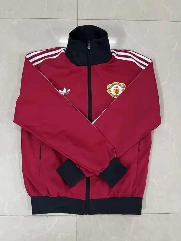 Man U retro red windbreaker jacket