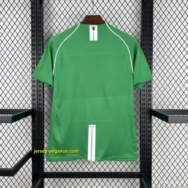 20 Manchester United Green Goalkeeper Retro Jersey
