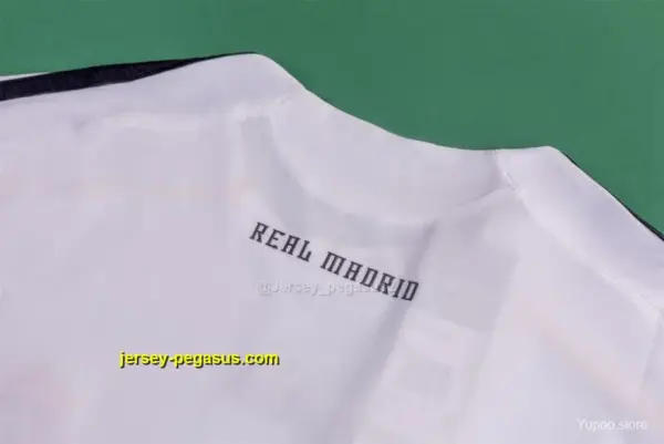 RETRO Real Madrid Home Soccer Jersey