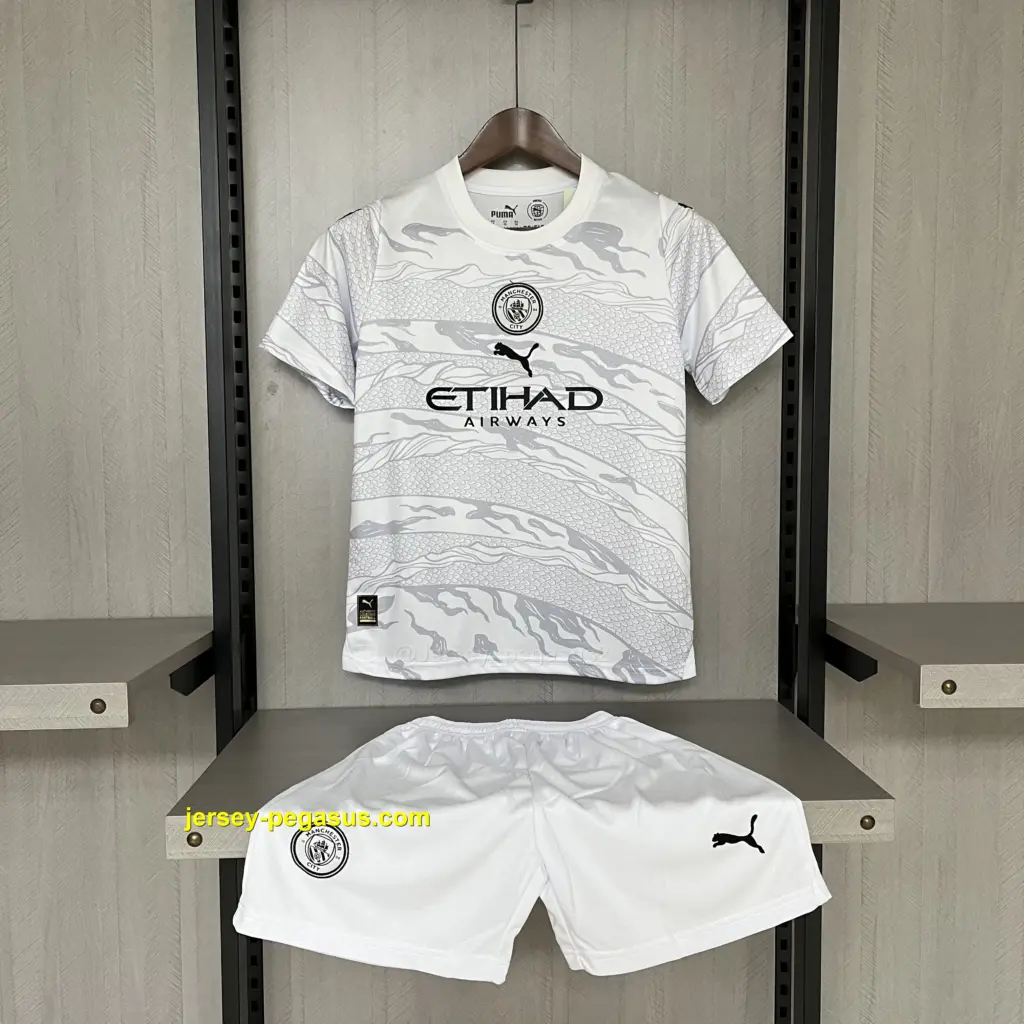Children's clothing 2024-25 Manchester City special edition off-white