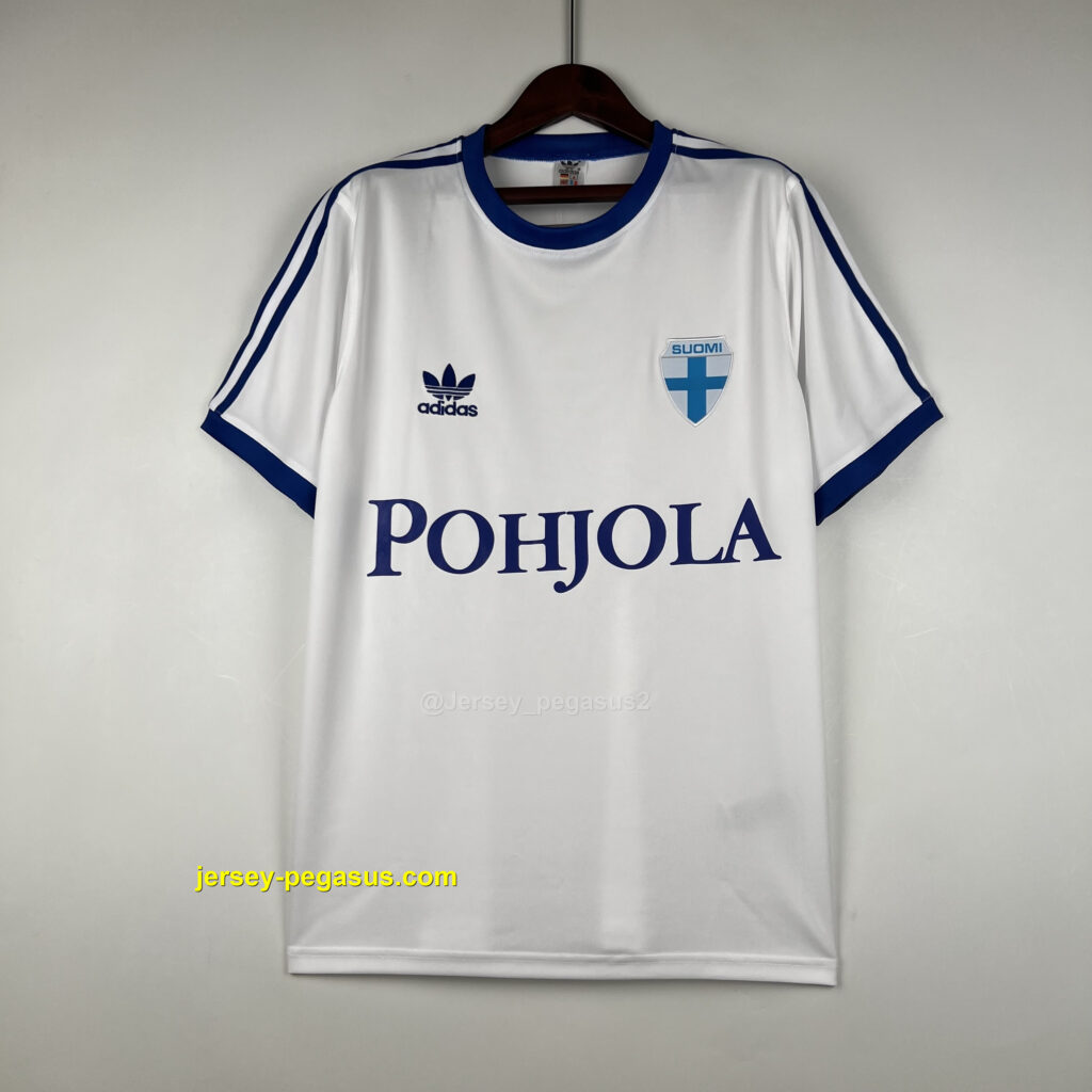 1982 Finland Home football t-shirt