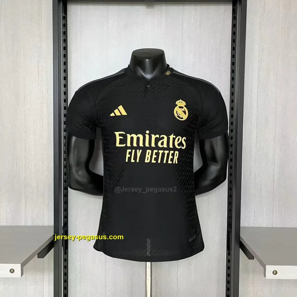 Player Edition 2023-24 Real Madrid III