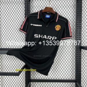 Manchester United 1998-99 Away Retro Jersey