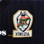 Retro 1998 Venice home