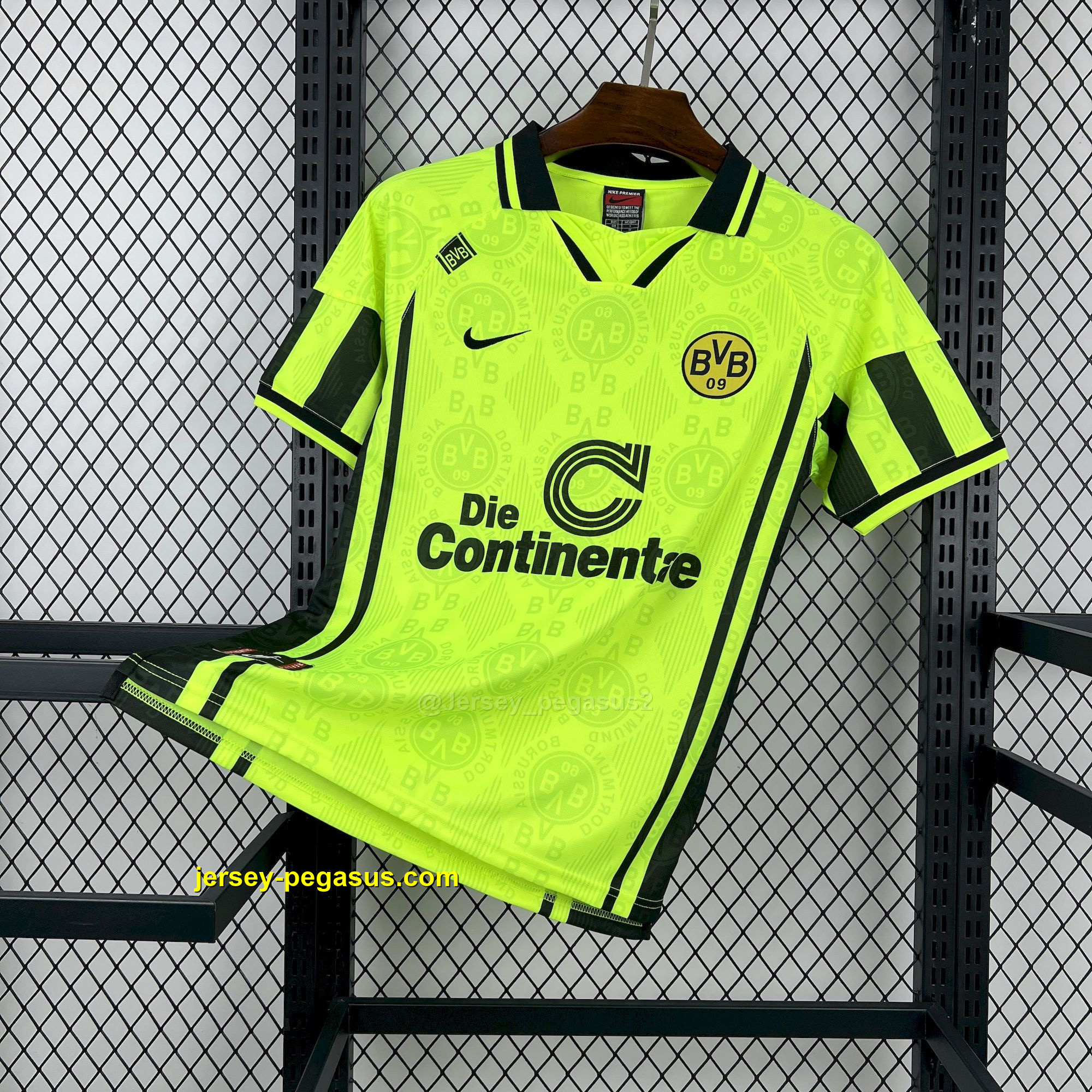 Retro Borussia Dortmund 1996-97 Home Jersey Retro Borussia Dortmund 1996-97 Home Jersey