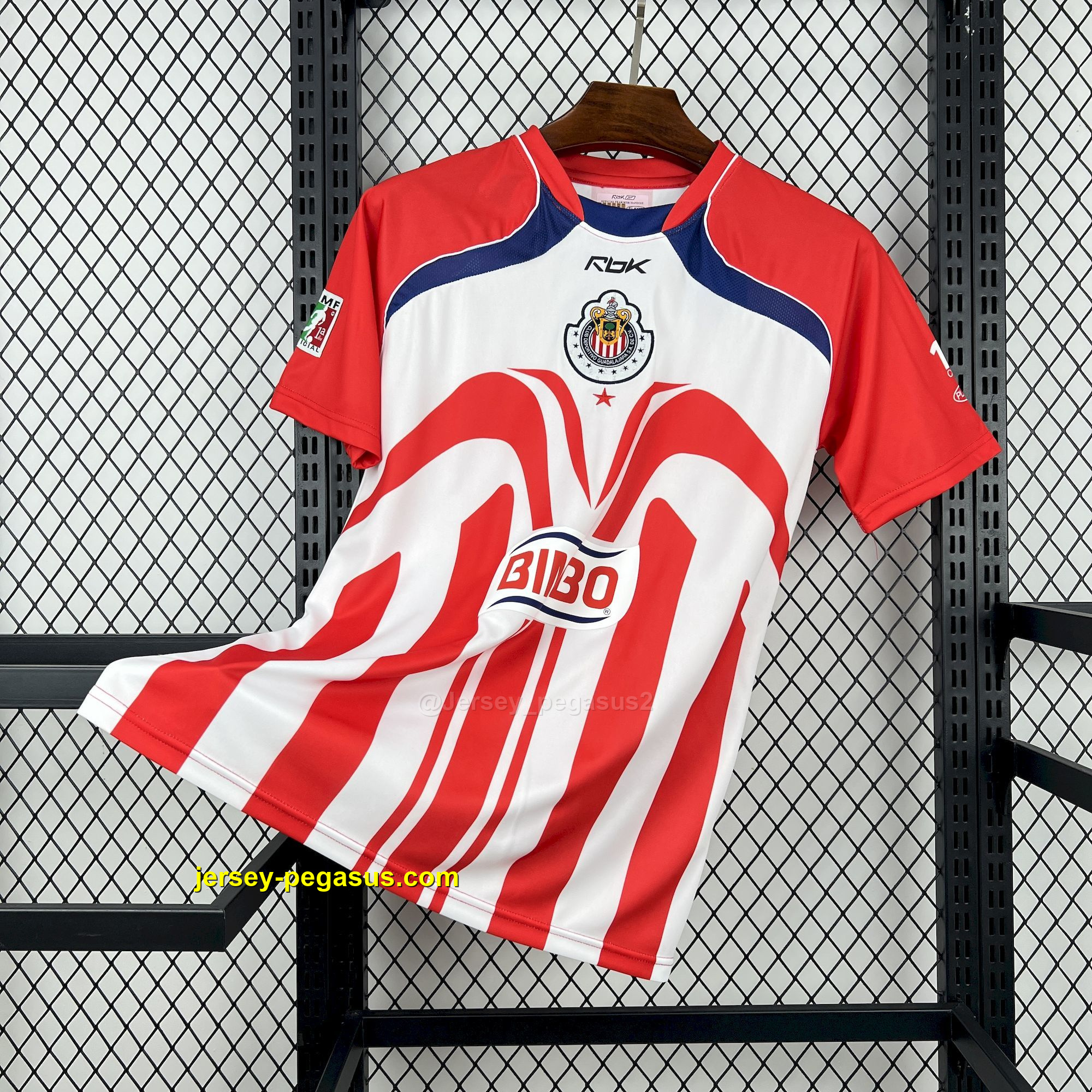 Retro Chivas 2006-07 Home Jersey Retro Chivas 2006-07 Home Jersey
