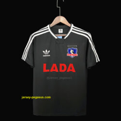 Retro Colo Colo away