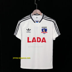 Retro Colo Colo home