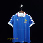 Retro France 1982 home
