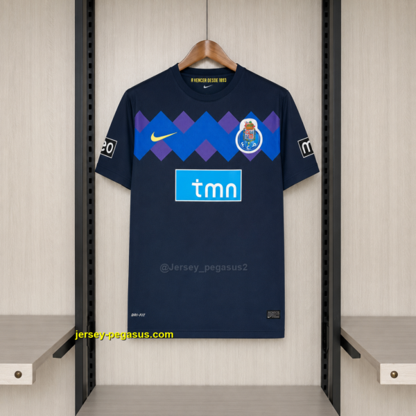 Retro 2011-12 Porto Away Jersey
