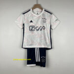 Kids Ajax away
