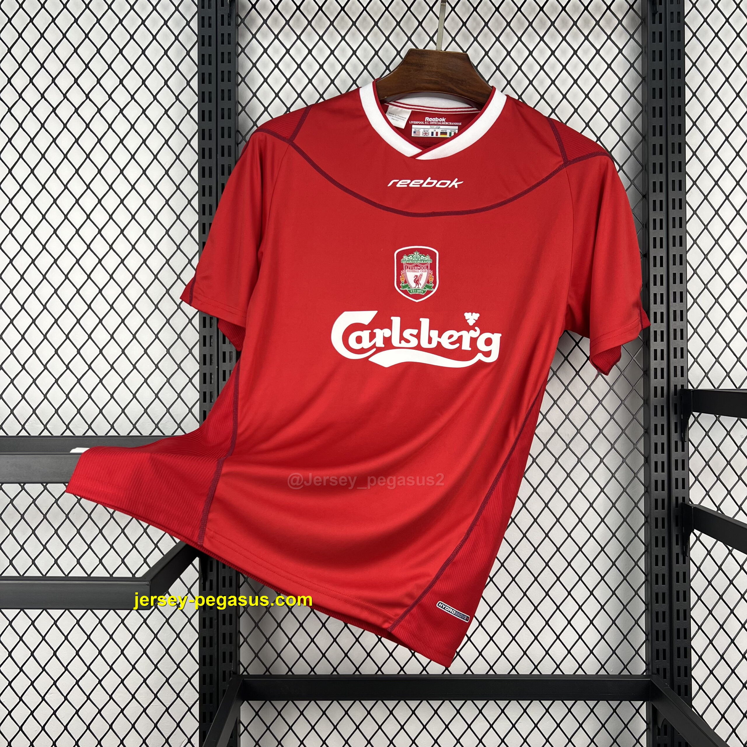 Retro Liverpool 2002-04 Home Jersey Retro Liverpool 2002-04 Home Jersey