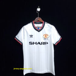 Retro M-u 1983 away