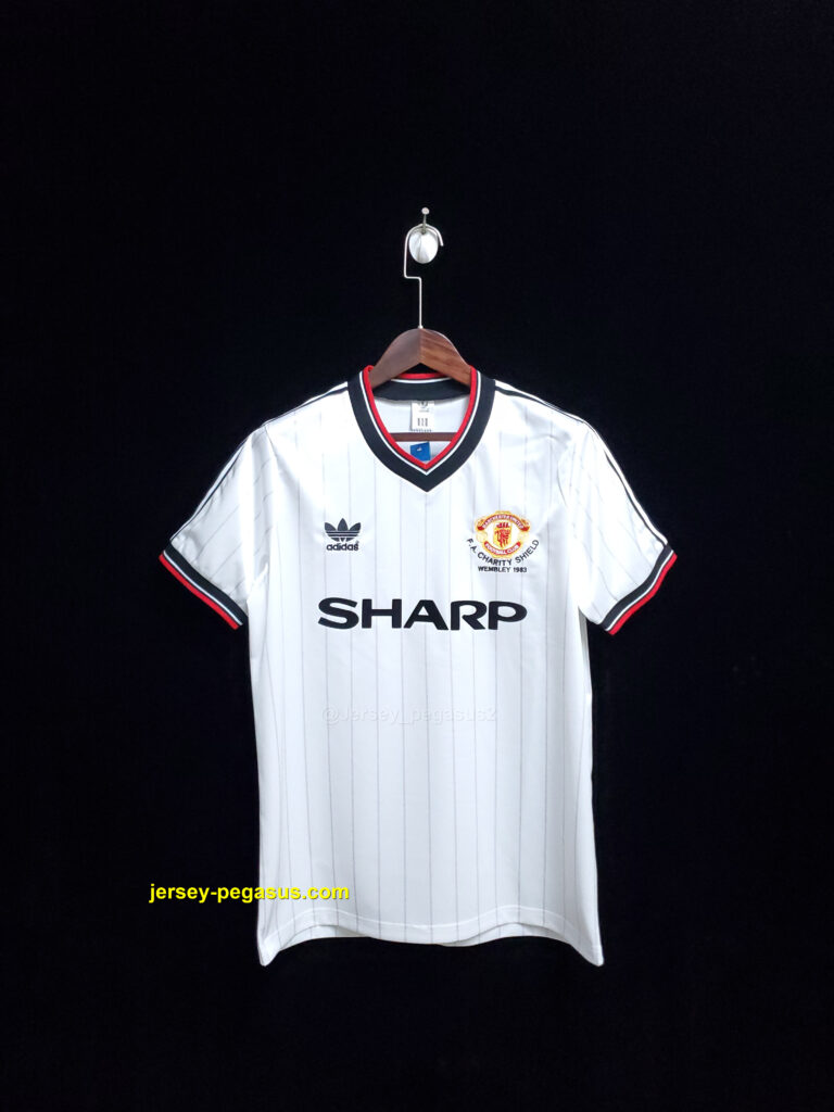 Retro M-u 1983 away