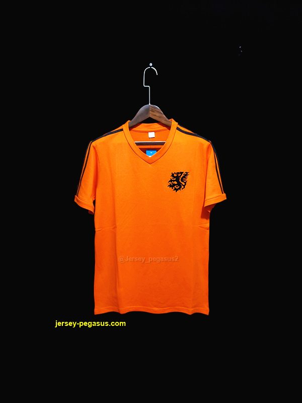 Retro Netherlands pre-match training 1974 Retro Netherlands pre-match training 1974