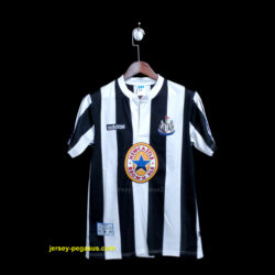 Retro Newcastle United home