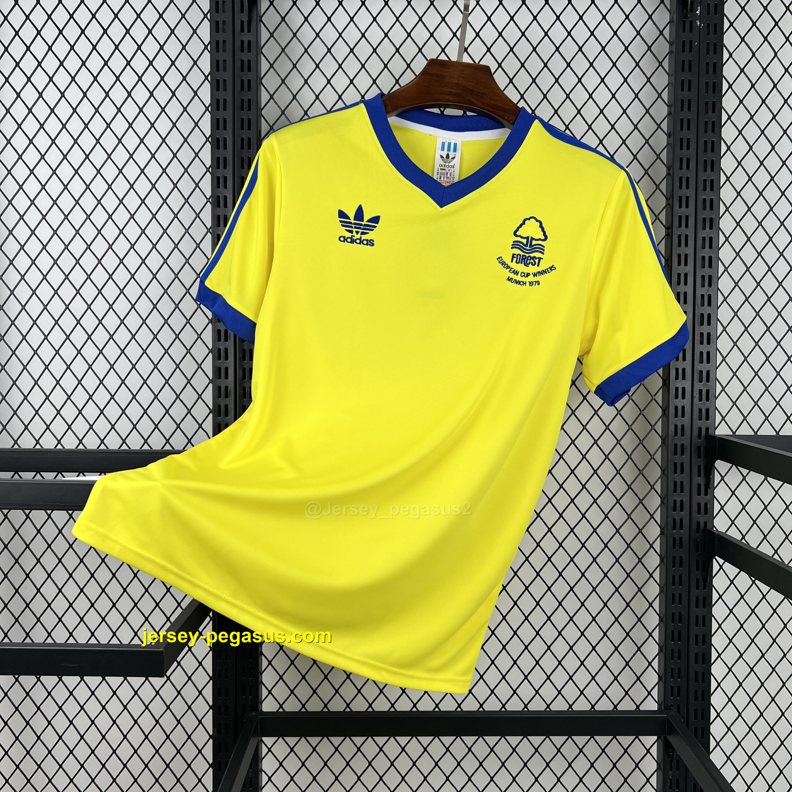 Retro Nottingham Forest 1977-78 Away Jersey Retro Nottingham Forest 1977-78 Away Jersey