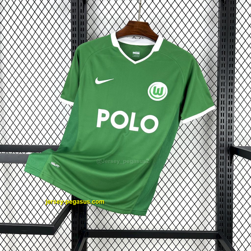 Wolfsburg 2008-09 Home Retro Jersey