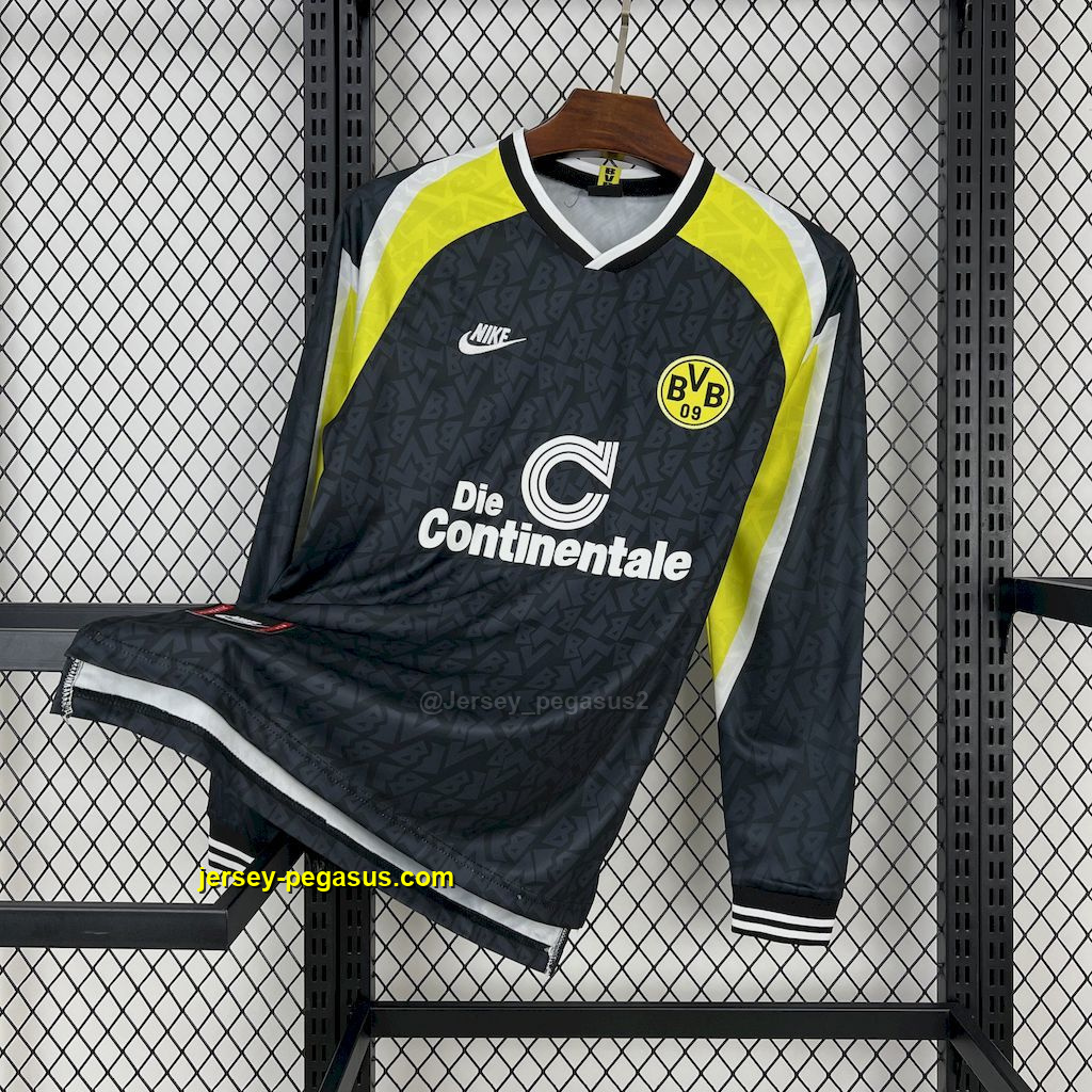 Borussia Dortmund 1995-96 Away Long Sleeves Retro Jersey Borussia Dortmund 1995-96 Away Long Sleeves Retro Jersey