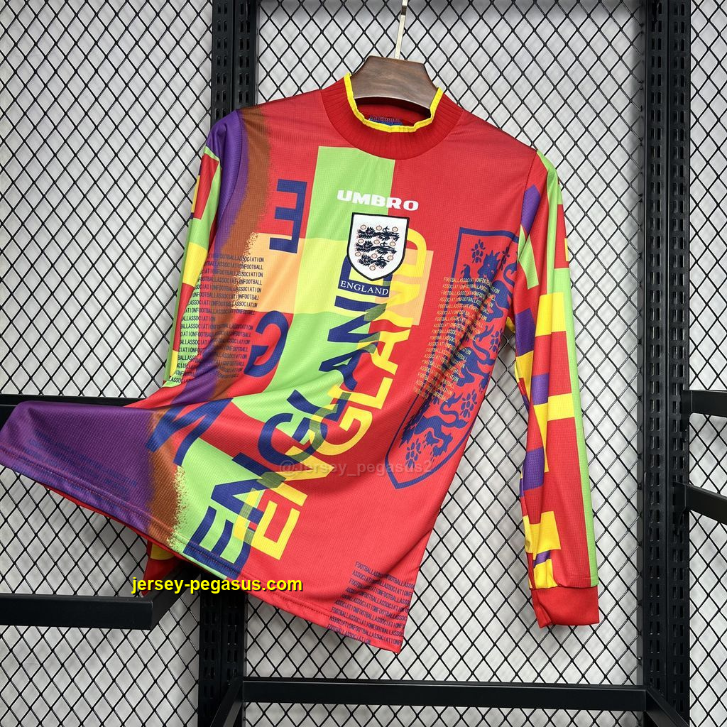 England 1995-96 goalkeeper Long Retro Jersey England 1995-96 goalkeeper Long Retro Jersey
