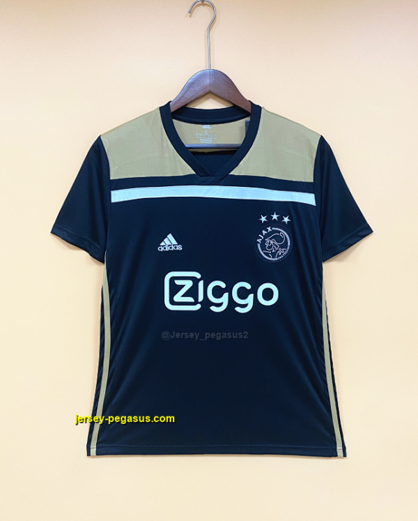 Retro Ajax Away Retro Ajax Away
