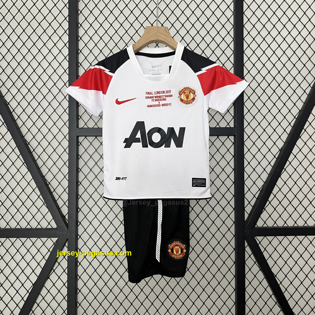 Manchester United Away Champions League Retro Kid Kits Youth Apparels