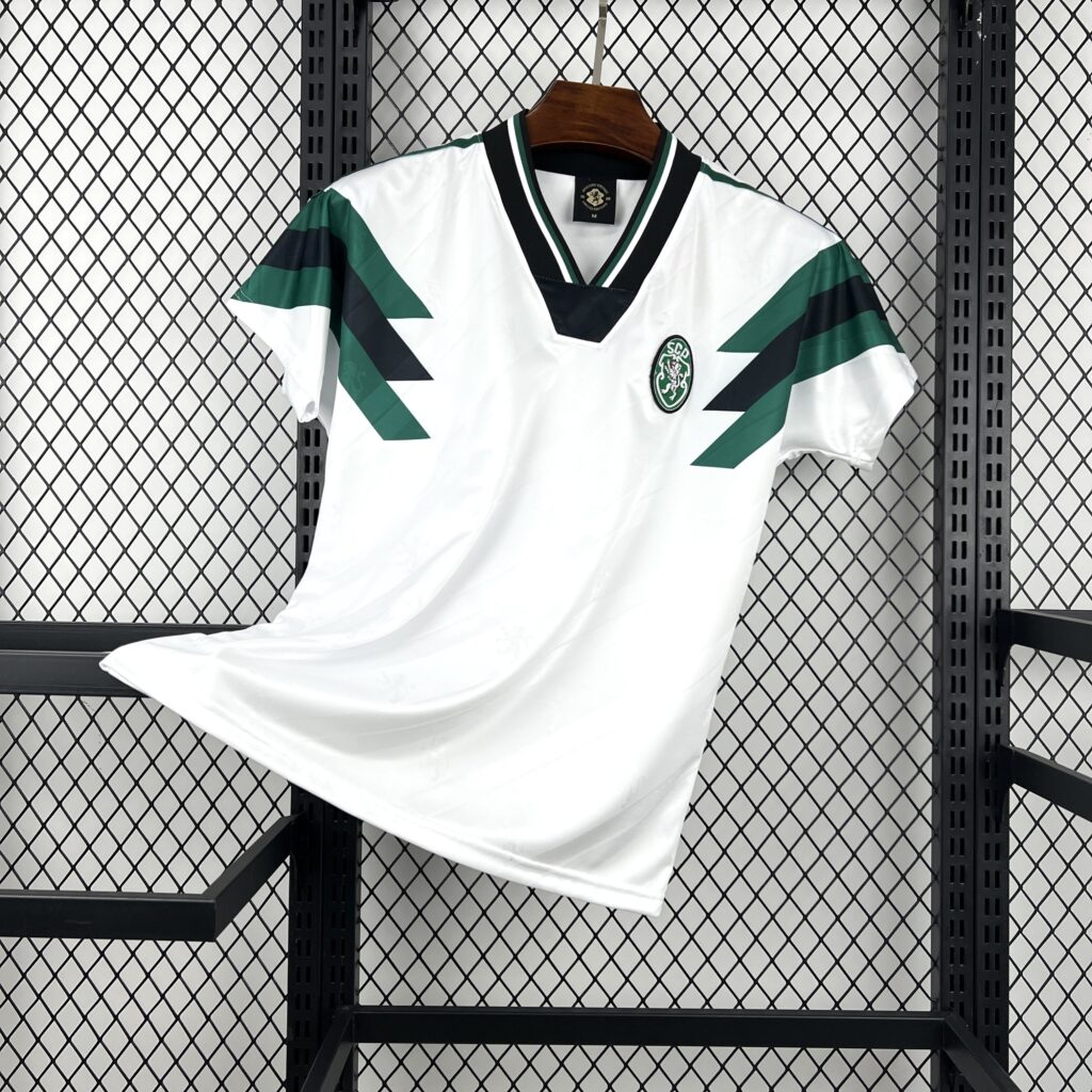 Sporting CP 2025-26 Special Retro Jersey Small