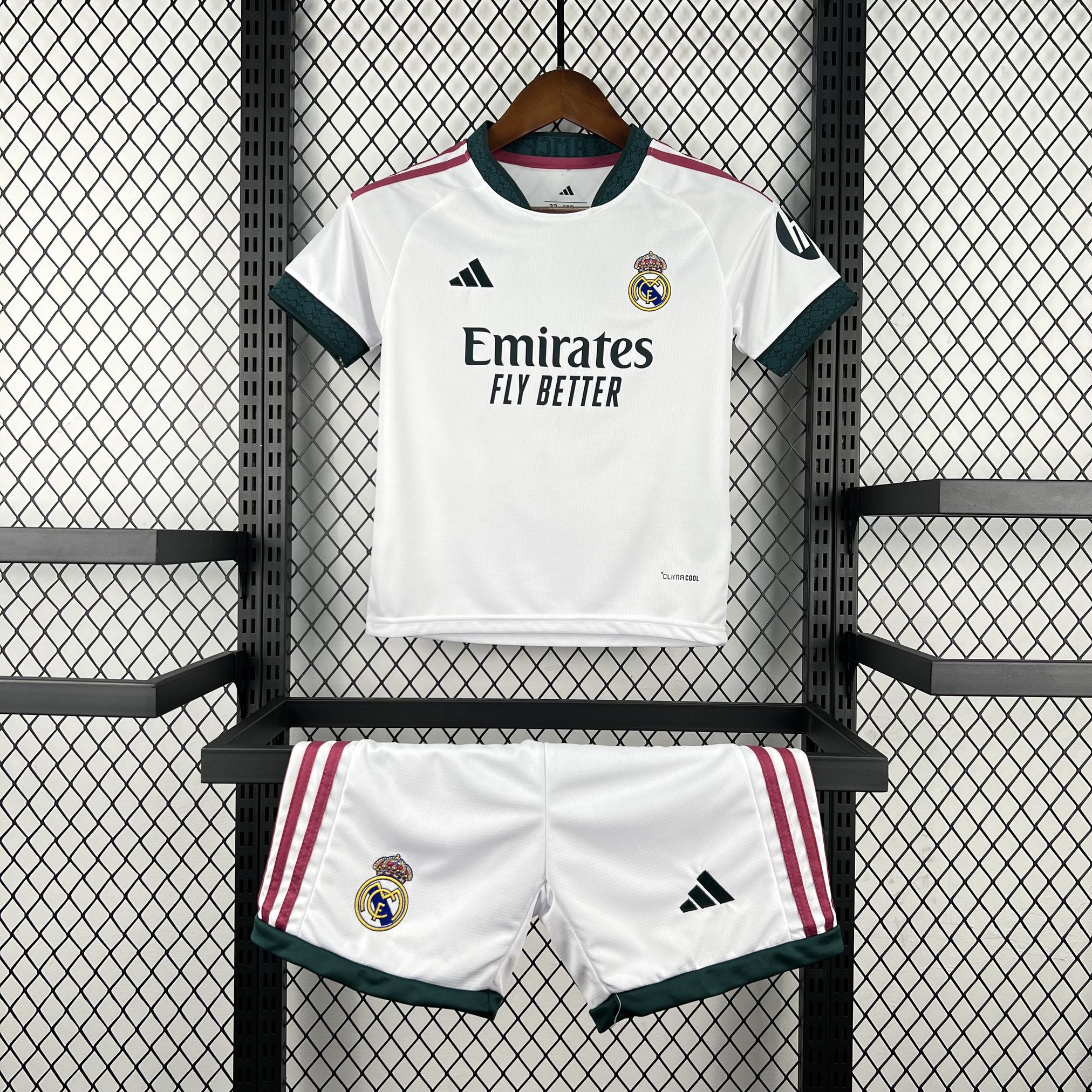 Kids Real Madrid 2026-27 Home Kit Kids Real Madrid 2026-27 Home Kit