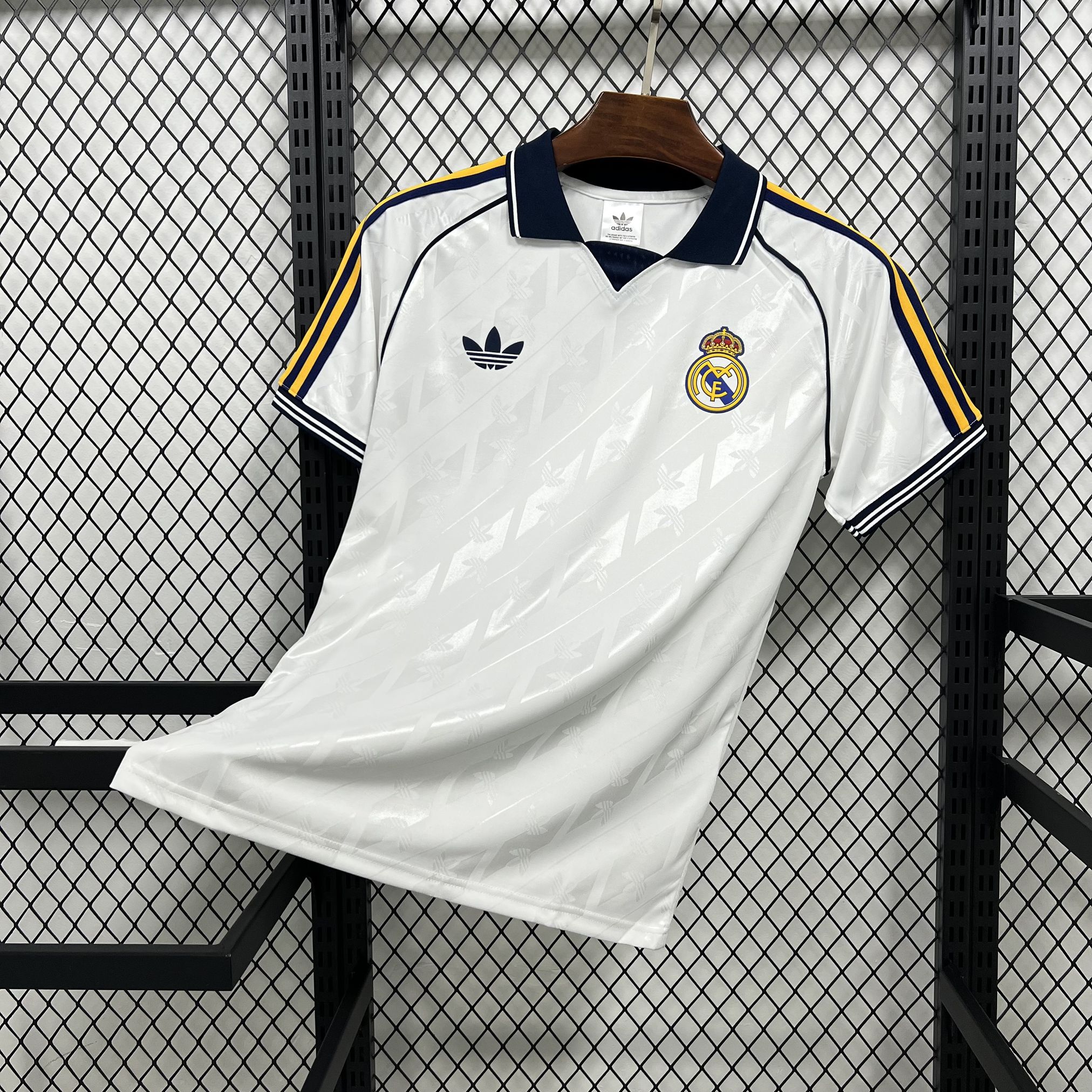Real Madrid 2026-27 Casual Jersey Real Madrid 2026-27 Casual Jersey