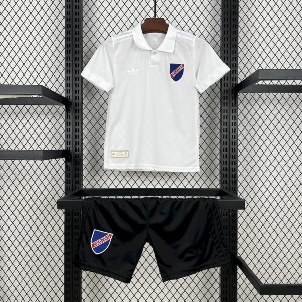 Colo Colo 2025-26 Anniversary Kids Kit