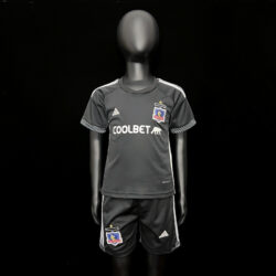 Colo Colo awayKids