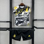 Kids Real Madrid 2025-26 Pre-Match Kit