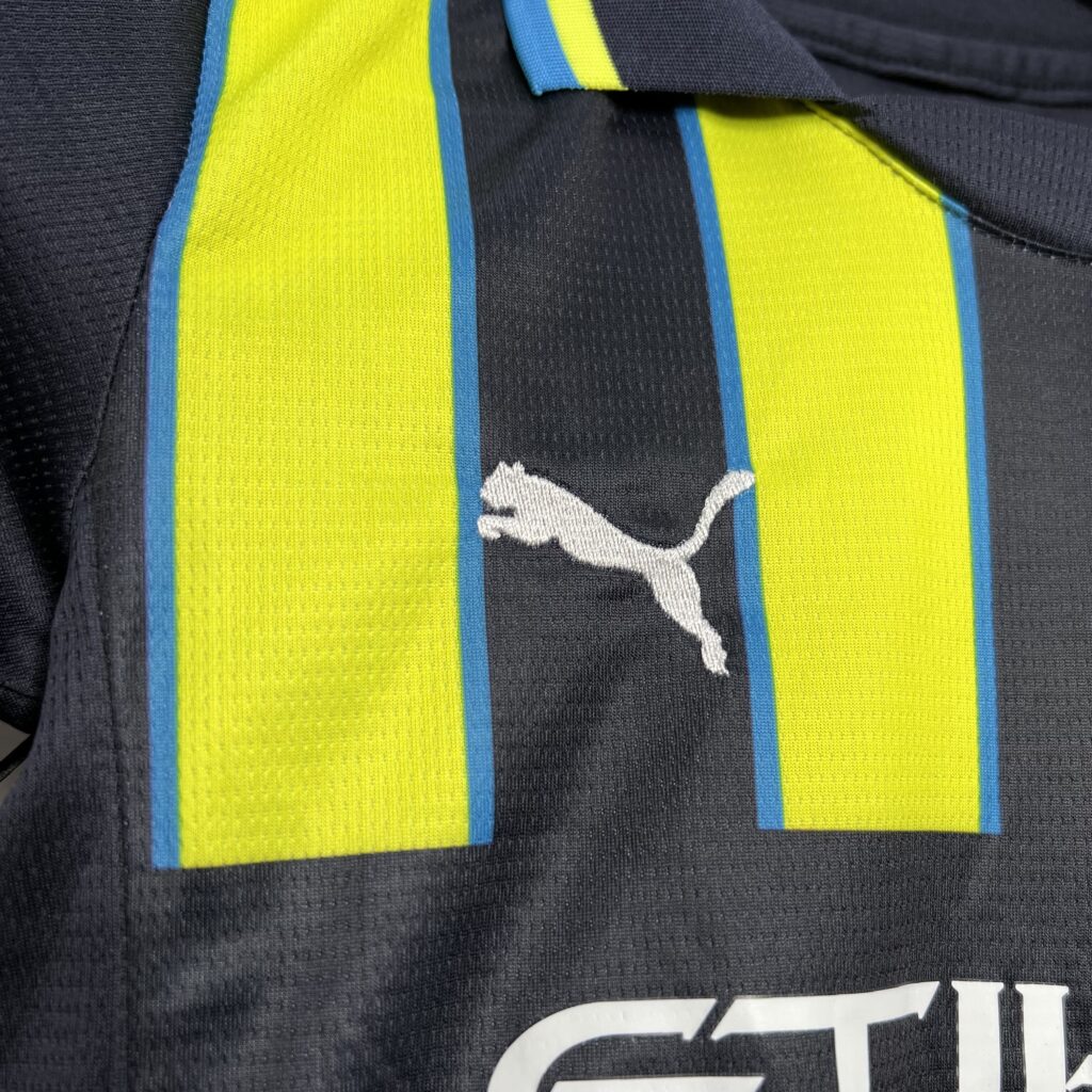 Manchester City 2024-25 Away Kids Kit