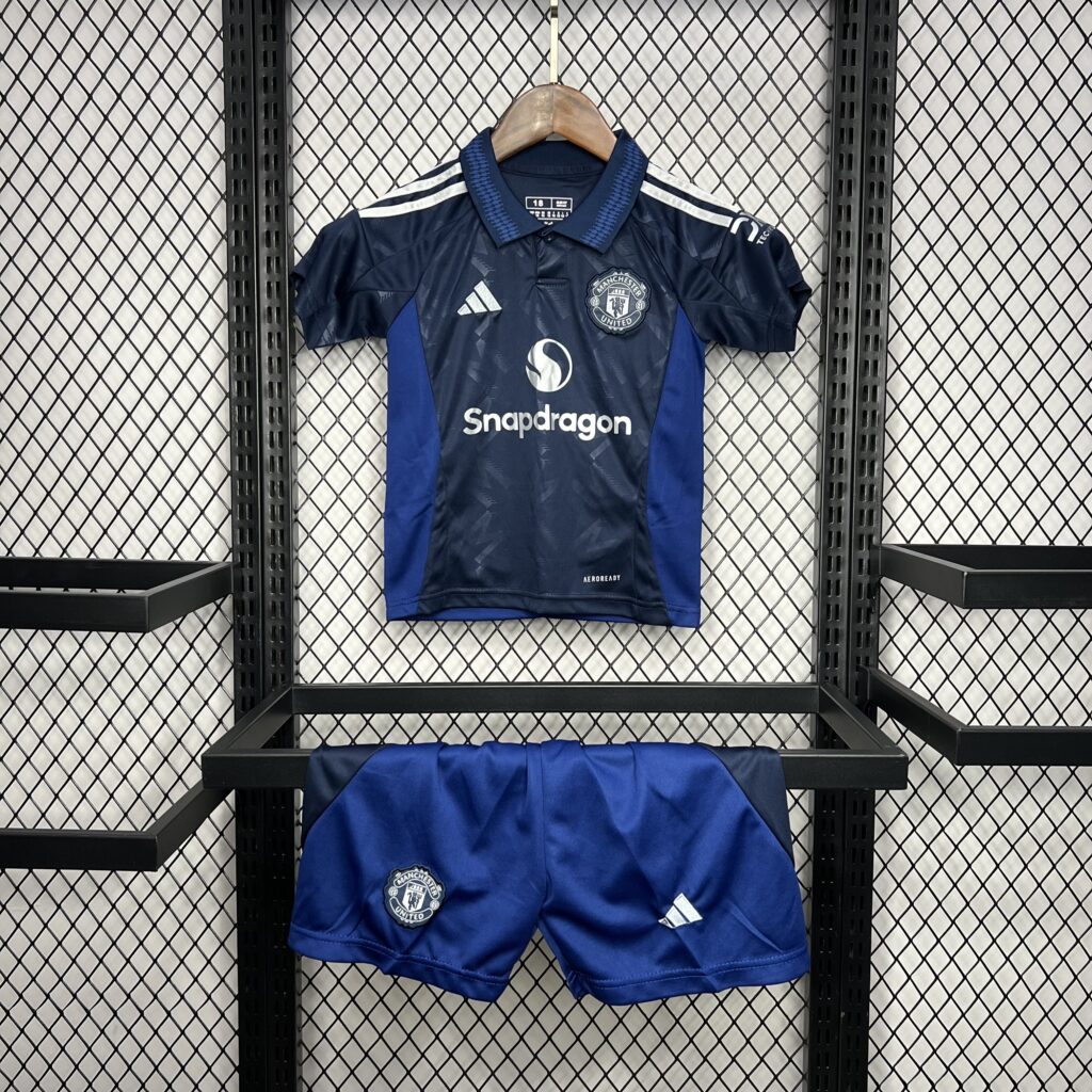 Manchester United 2024-25 Away Kids Kit