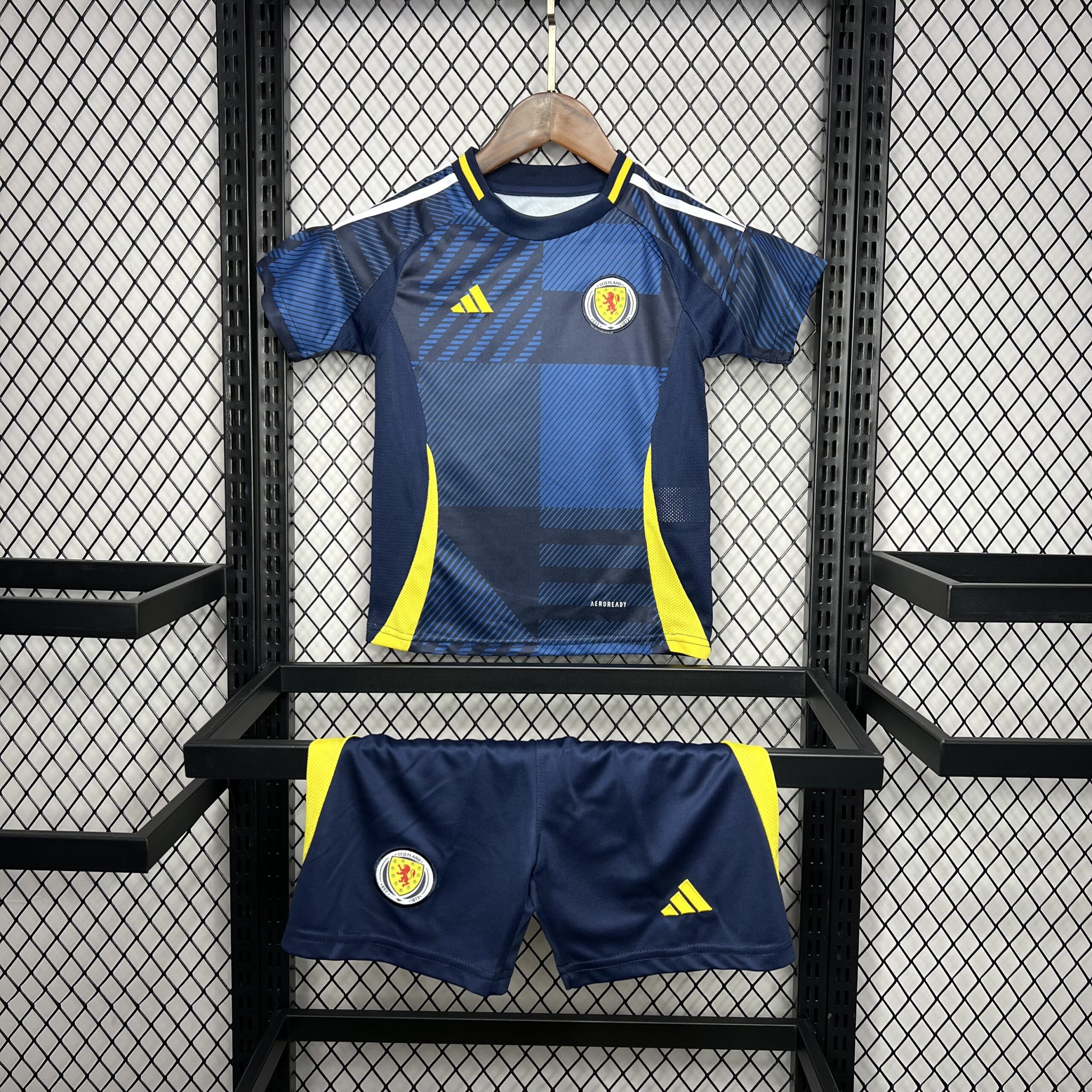 Scotland 2024-25 Euro Home Kids Kit Scotland 2024-25 Euro Home Kids Kit