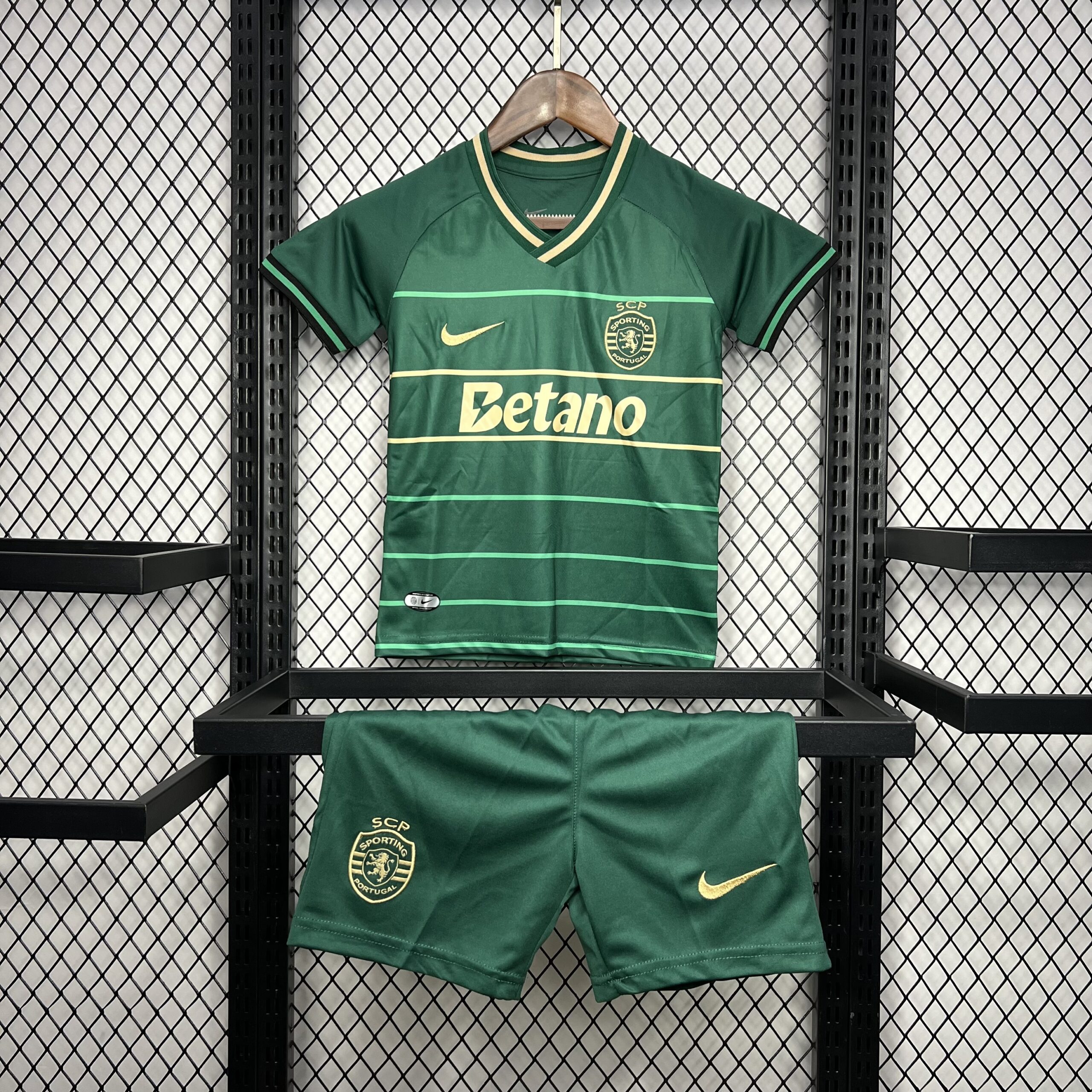Sporting CP 2024-25 Away Kids Kit Sporting CP 2024-25 Away Kids Kit