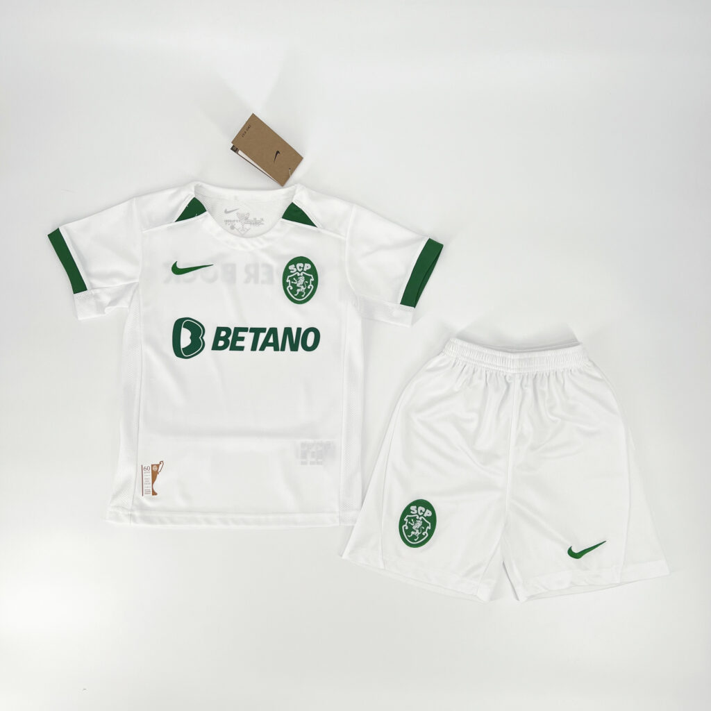 Sporting CP 2024-25 Souvenir Kids Kit
