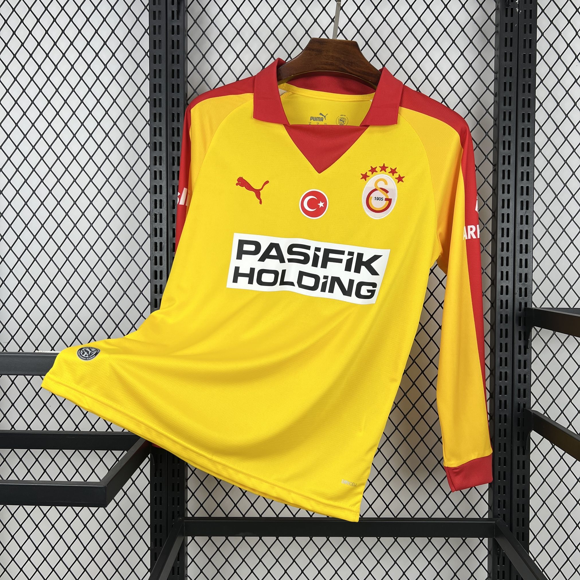 Galatasaray 2025-26 Special Long Sleeve Jersey Galatasaray 2025-26 Special Long Sleeve Jersey