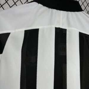 Newcastle United 2003-05 Home Long Sleeves Retro Jersey